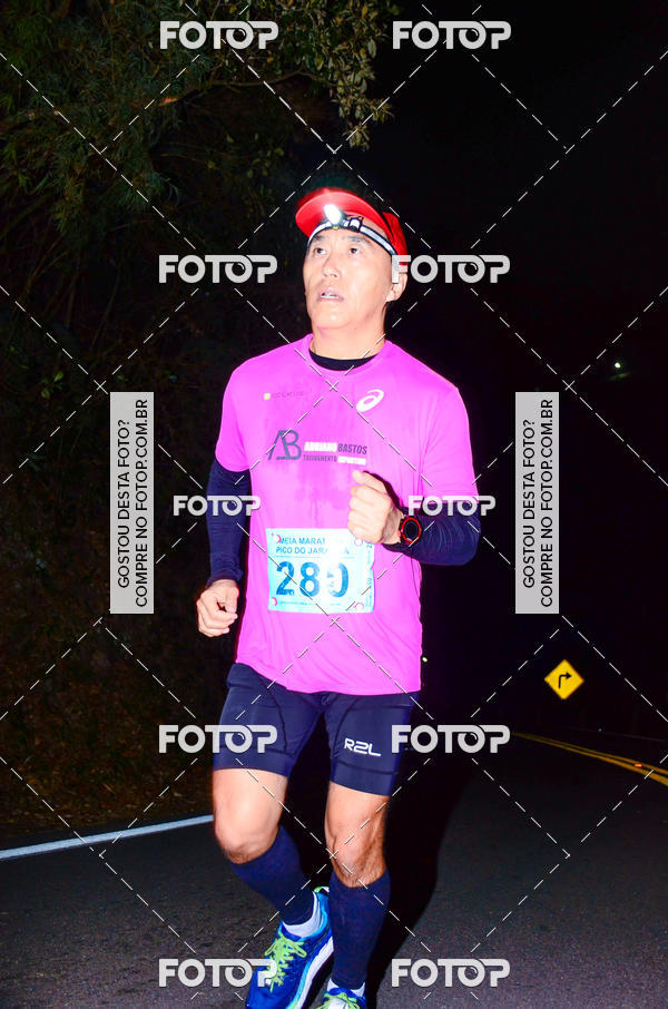 Buy your photos of the eventMeia Maratona Pico do Jaragu - Circuito Caminhos do Mar on Fotop