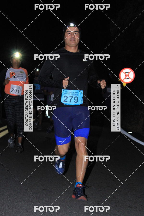 Buy your photos of the eventMeia Maratona Pico do Jaragu - Circuito Caminhos do Mar on Fotop