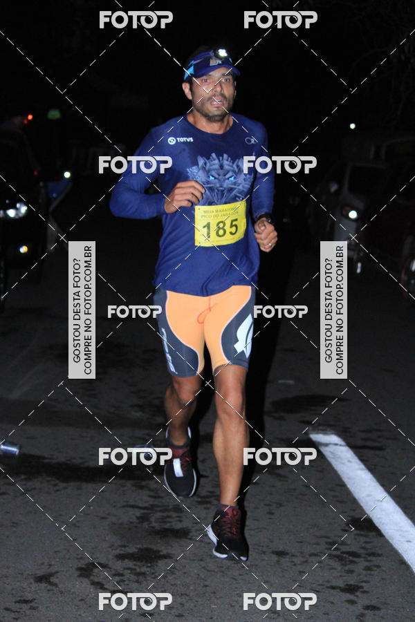 Buy your photos of the eventMeia Maratona Pico do Jaragu - Circuito Caminhos do Mar on Fotop