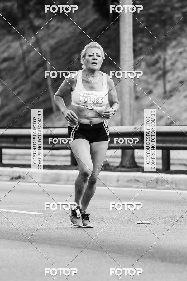 Buy your photos of the eventFotos de Corrida em Preto & Branco on Fotop