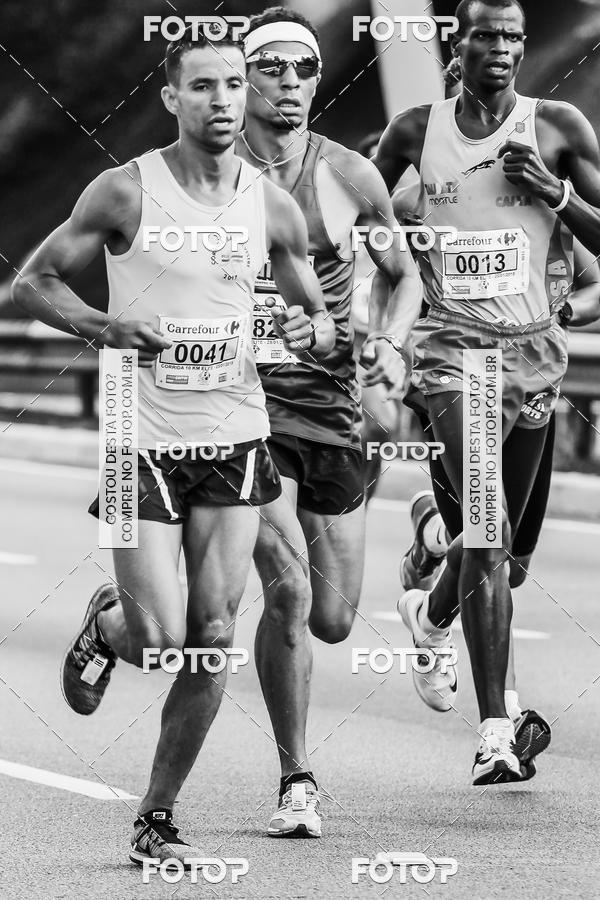 Buy your photos of the eventFotos de Corrida em Preto & Branco on Fotop