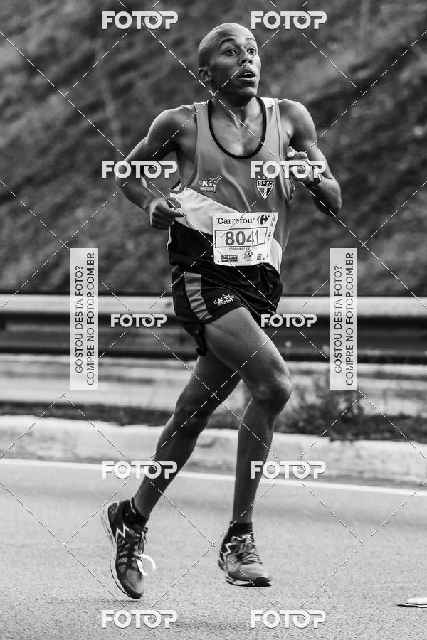 Buy your photos of the eventFotos de Corrida em Preto & Branco on Fotop