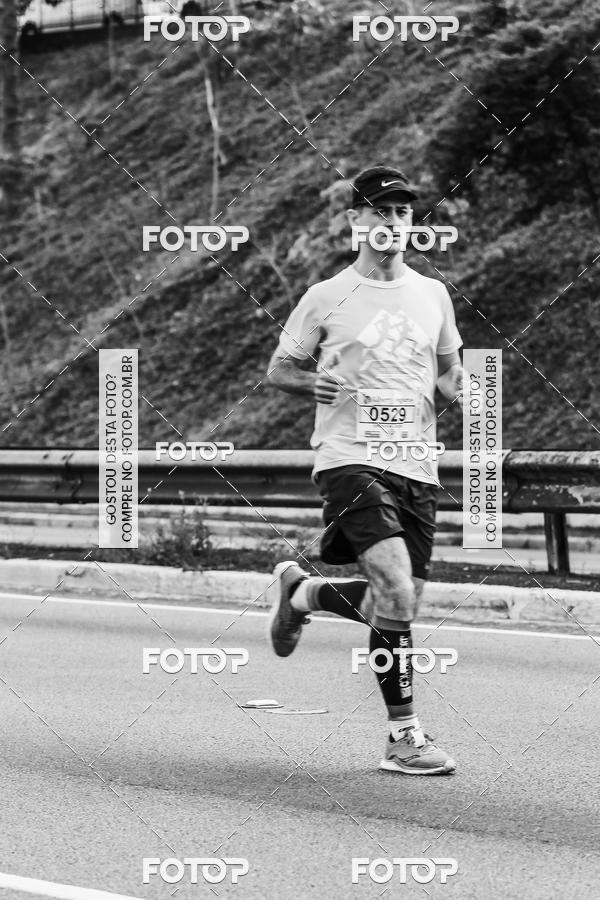 Buy your photos of the eventFotos de Corrida em Preto & Branco on Fotop