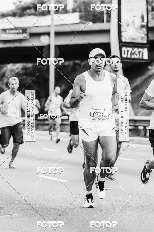 Buy your photos of the eventFotos de Corrida em Preto & Branco on Fotop