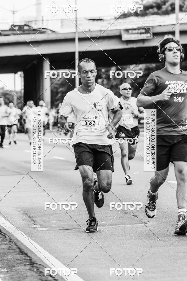 Buy your photos of the eventFotos de Corrida em Preto & Branco on Fotop