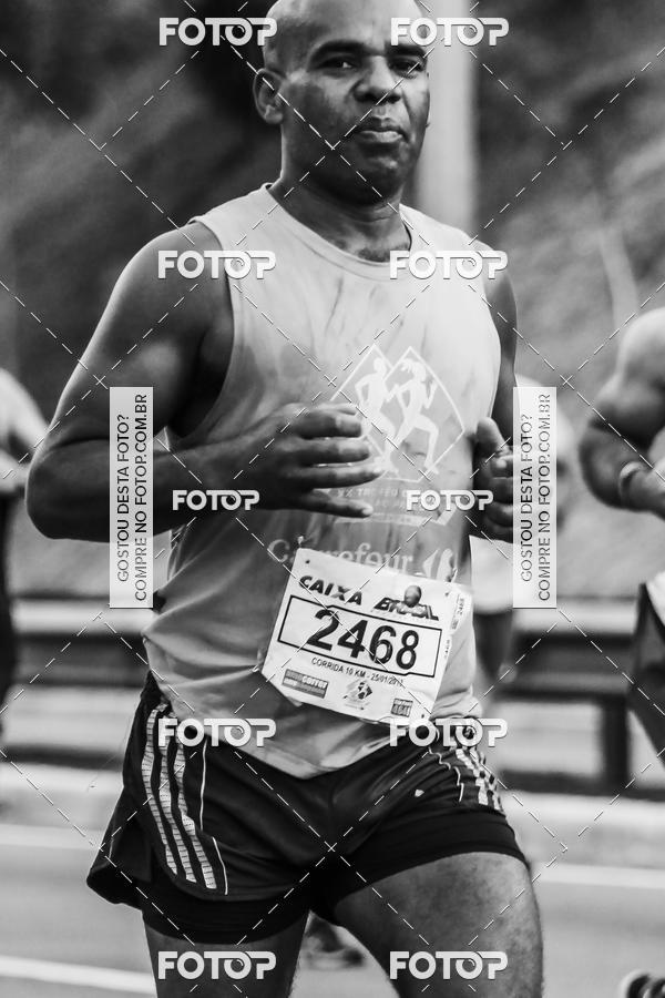 Buy your photos of the eventFotos de Corrida em Preto & Branco on Fotop