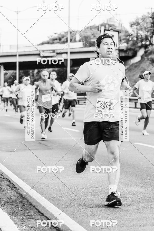 Buy your photos of the eventFotos de Corrida em Preto & Branco on Fotop