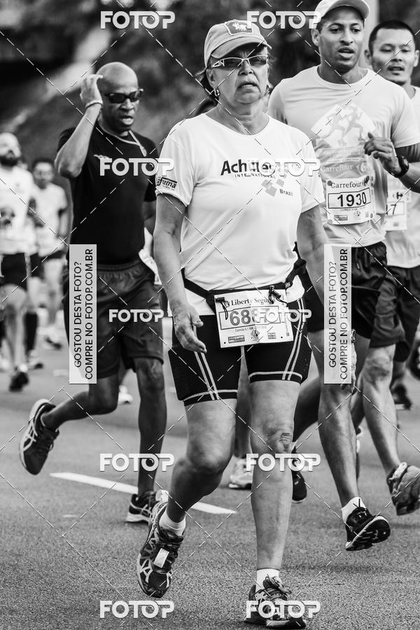 Buy your photos of the eventFotos de Corrida em Preto & Branco on Fotop