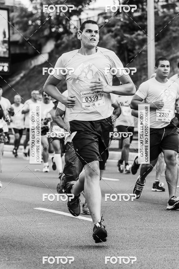 Buy your photos of the eventFotos de Corrida em Preto & Branco on Fotop