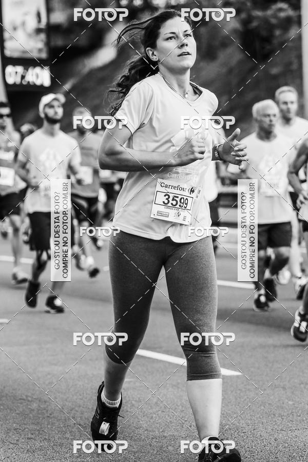 Buy your photos of the eventFotos de Corrida em Preto & Branco on Fotop