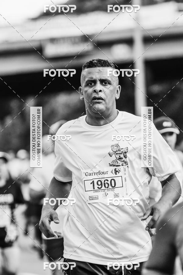 Buy your photos of the eventFotos de Corrida em Preto & Branco on Fotop