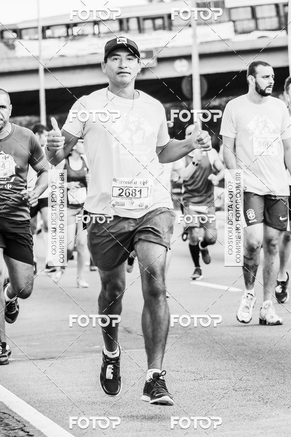 Buy your photos of the eventFotos de Corrida em Preto & Branco on Fotop