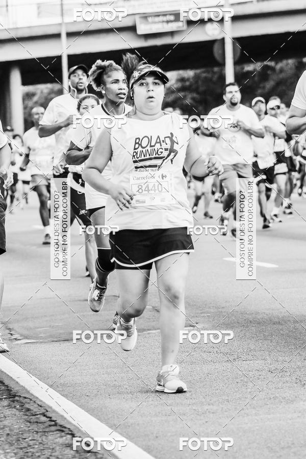 Buy your photos of the eventFotos de Corrida em Preto & Branco on Fotop