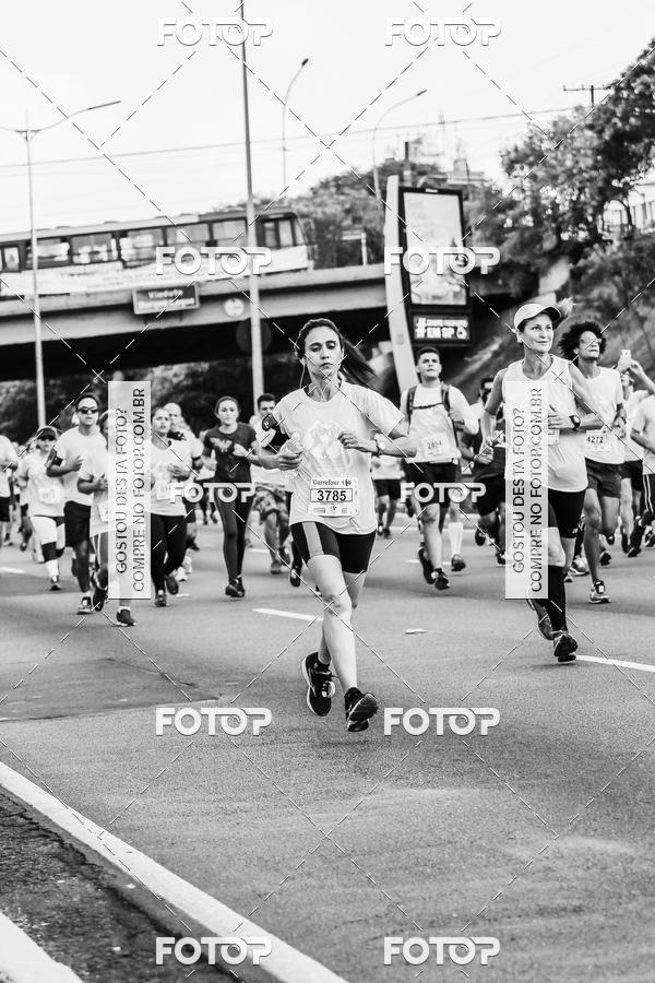 Buy your photos of the eventFotos de Corrida em Preto & Branco on Fotop