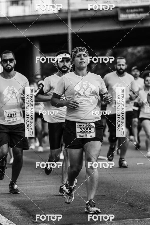 Buy your photos of the eventFotos de Corrida em Preto & Branco on Fotop