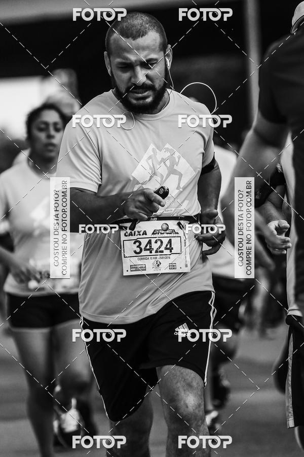 Buy your photos of the eventFotos de Corrida em Preto & Branco on Fotop
