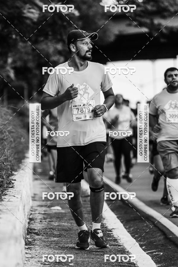 Buy your photos of the eventFotos de Corrida em Preto & Branco on Fotop