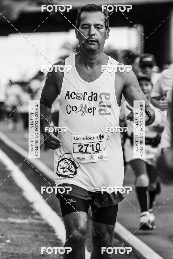 Buy your photos of the eventFotos de Corrida em Preto & Branco on Fotop