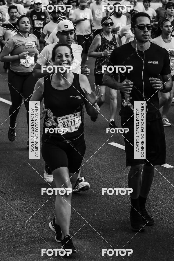 Buy your photos of the eventFotos de Corrida em Preto & Branco on Fotop