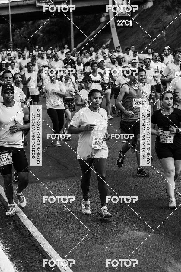 Buy your photos of the eventFotos de Corrida em Preto & Branco on Fotop