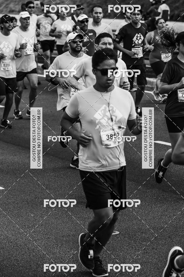 Buy your photos of the eventFotos de Corrida em Preto & Branco on Fotop