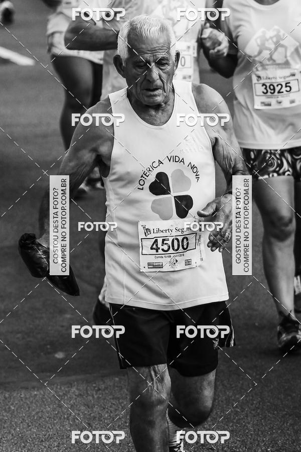 Buy your photos of the eventFotos de Corrida em Preto & Branco on Fotop
