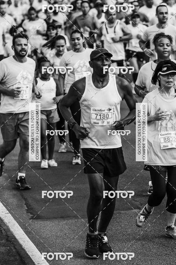 Buy your photos of the eventFotos de Corrida em Preto & Branco on Fotop