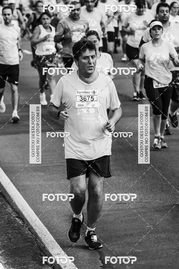Buy your photos of the eventFotos de Corrida em Preto & Branco on Fotop