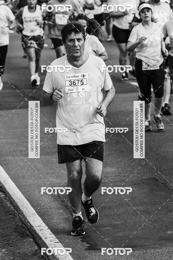 Buy your photos of the eventFotos de Corrida em Preto & Branco on Fotop