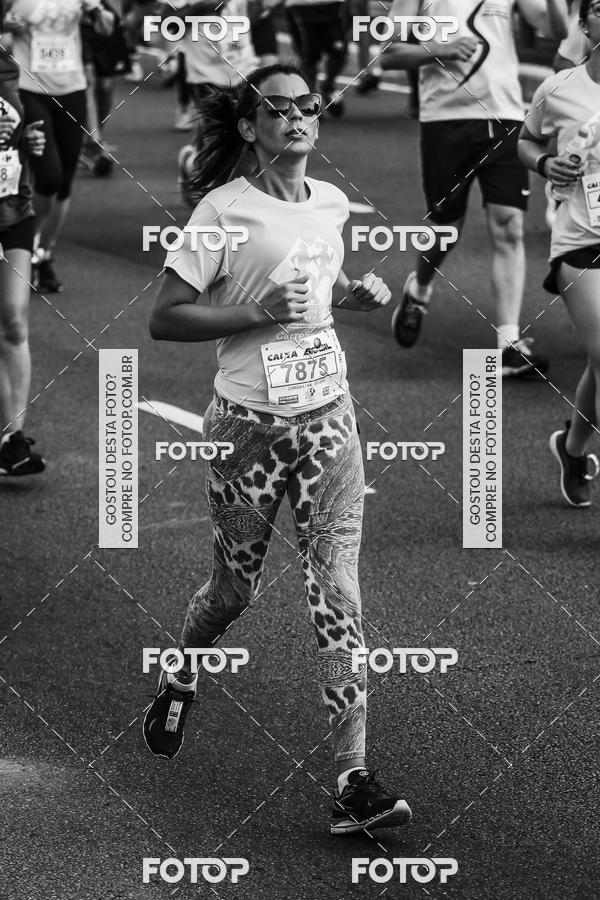 Buy your photos of the eventFotos de Corrida em Preto & Branco on Fotop