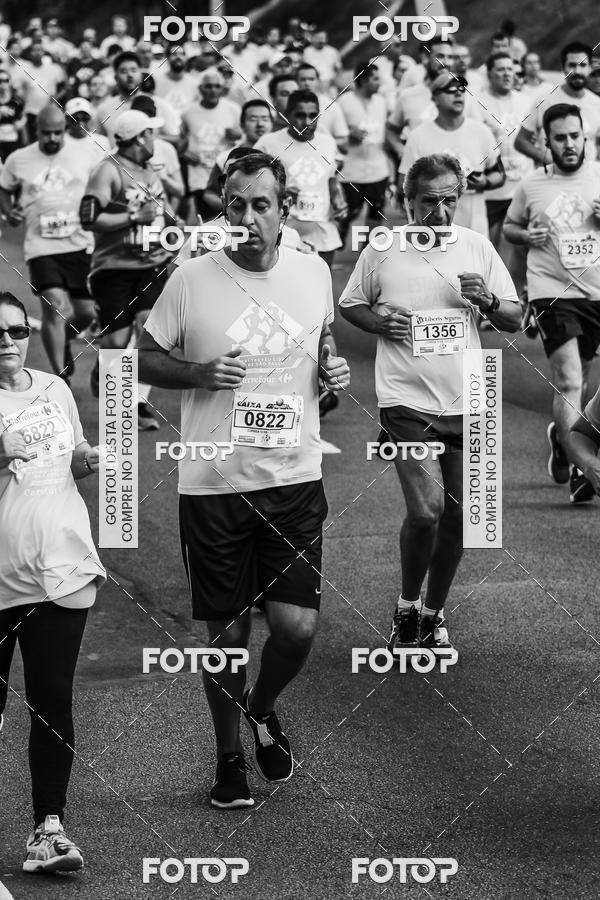 Buy your photos of the eventFotos de Corrida em Preto & Branco on Fotop