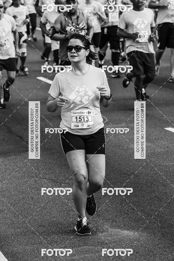 Buy your photos of the eventFotos de Corrida em Preto & Branco on Fotop