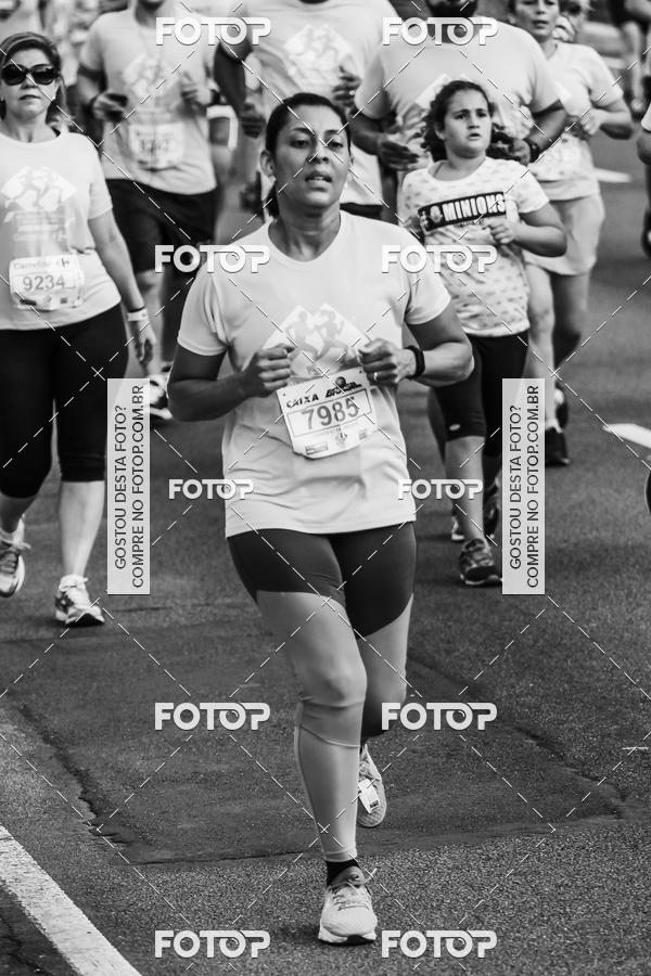 Buy your photos of the eventFotos de Corrida em Preto & Branco on Fotop