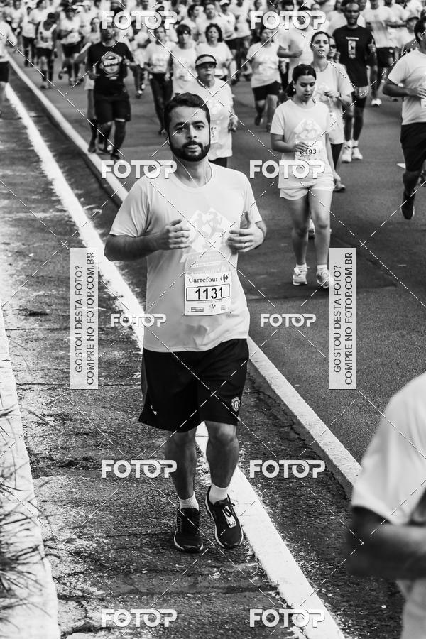Buy your photos of the eventFotos de Corrida em Preto & Branco on Fotop