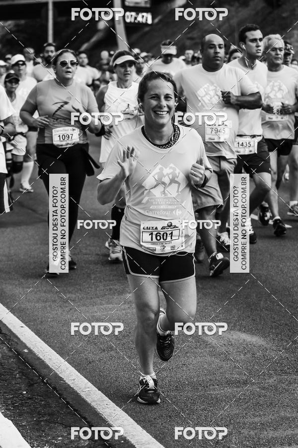Buy your photos of the eventFotos de Corrida em Preto & Branco on Fotop