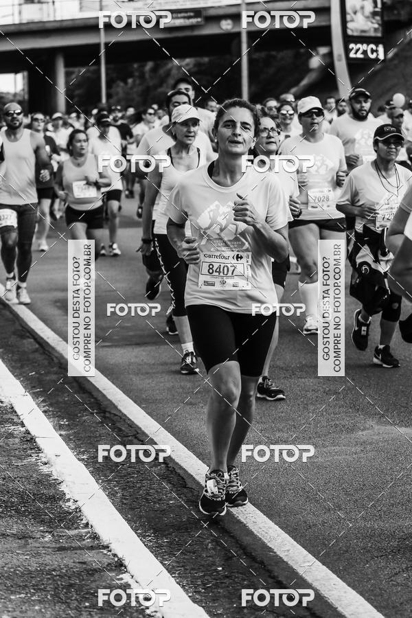 Buy your photos of the eventFotos de Corrida em Preto & Branco on Fotop