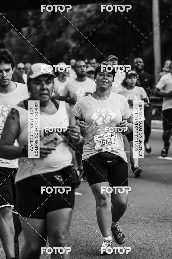 Buy your photos of the eventFotos de Corrida em Preto & Branco on Fotop