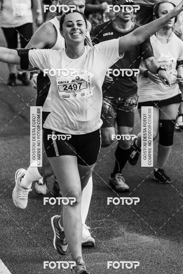 Buy your photos of the eventFotos de Corrida em Preto & Branco on Fotop
