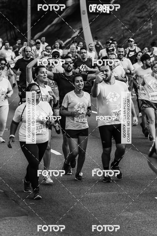 Buy your photos of the eventFotos de Corrida em Preto & Branco on Fotop