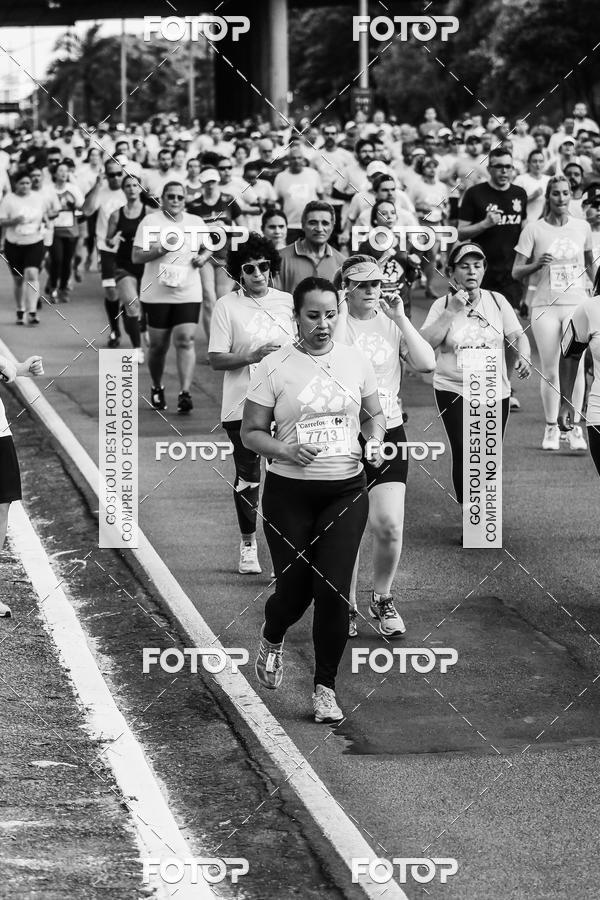 Buy your photos of the eventFotos de Corrida em Preto & Branco on Fotop