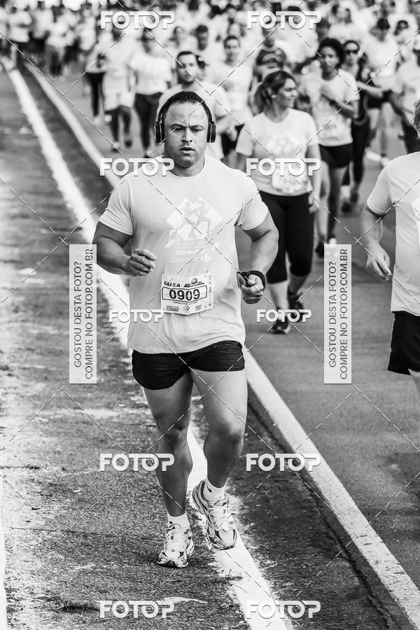 Buy your photos of the eventFotos de Corrida em Preto & Branco on Fotop