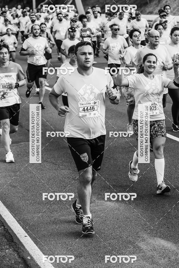 Buy your photos of the eventFotos de Corrida em Preto & Branco on Fotop
