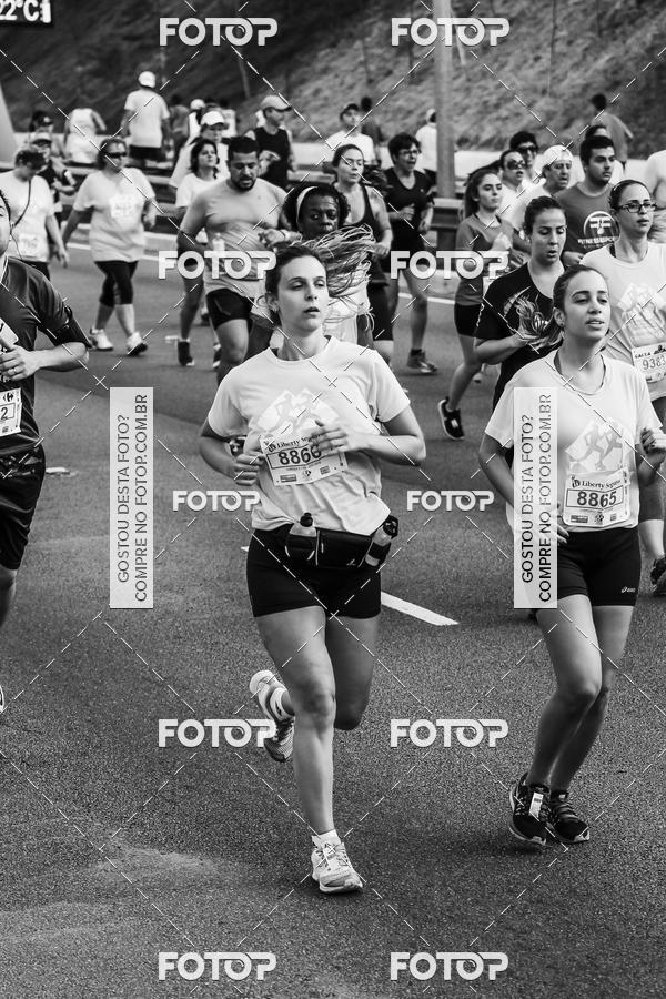 Buy your photos of the eventFotos de Corrida em Preto & Branco on Fotop