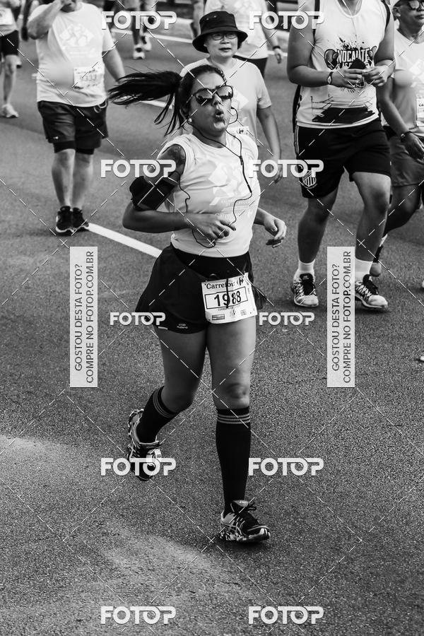 Buy your photos of the eventFotos de Corrida em Preto & Branco on Fotop