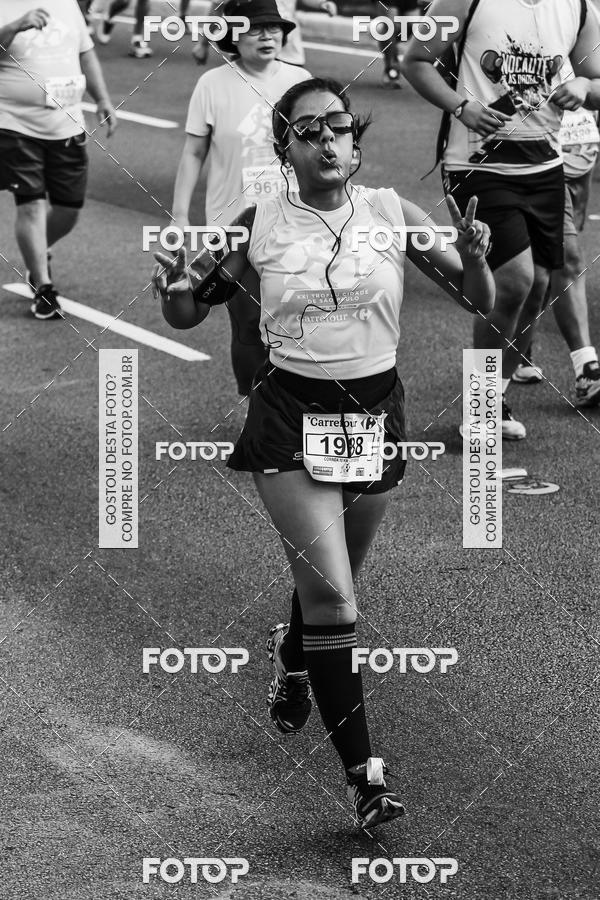 Buy your photos of the eventFotos de Corrida em Preto & Branco on Fotop