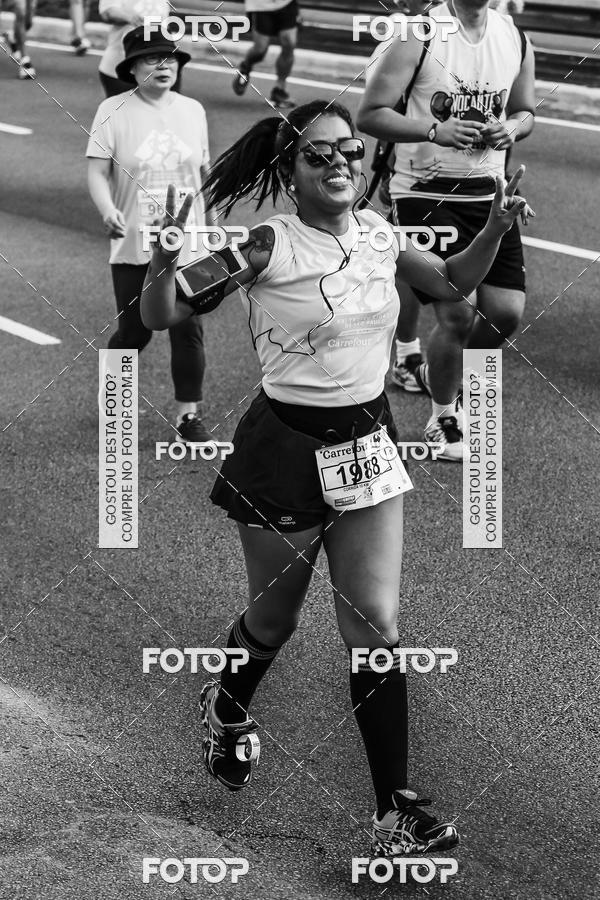 Buy your photos of the eventFotos de Corrida em Preto & Branco on Fotop