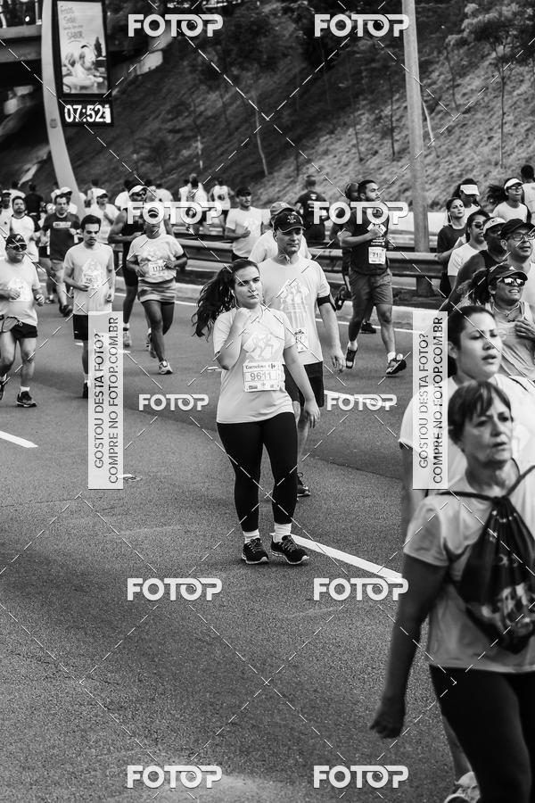 Buy your photos of the eventFotos de Corrida em Preto & Branco on Fotop