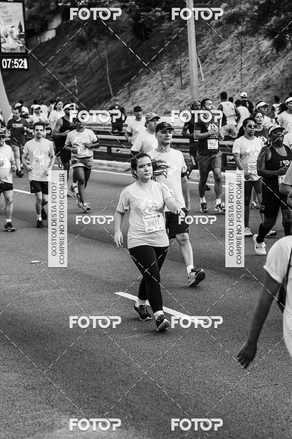 Buy your photos of the eventFotos de Corrida em Preto & Branco on Fotop