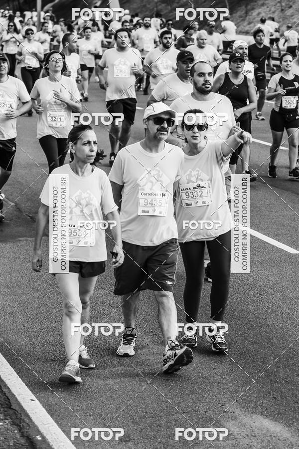 Buy your photos of the eventFotos de Corrida em Preto & Branco on Fotop