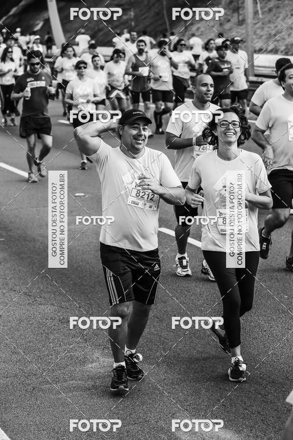 Buy your photos of the eventFotos de Corrida em Preto & Branco on Fotop